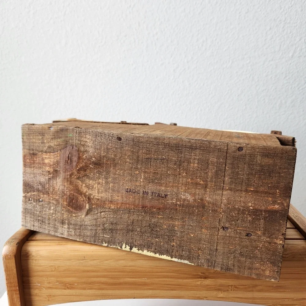 Vintage Nativity Set Made in Italy Wooden‎ Barn Christmas Home Decor Religious